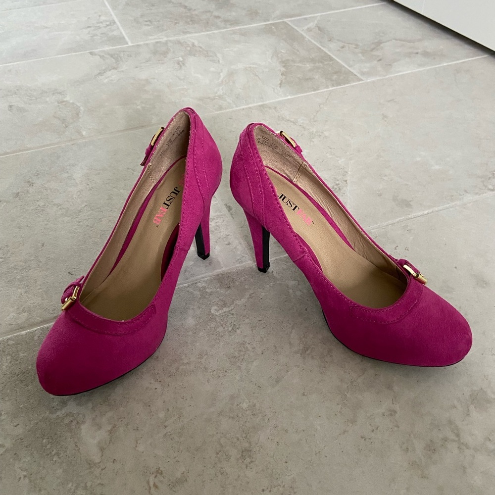 Just Fab pink suede heel. Size 6.5.